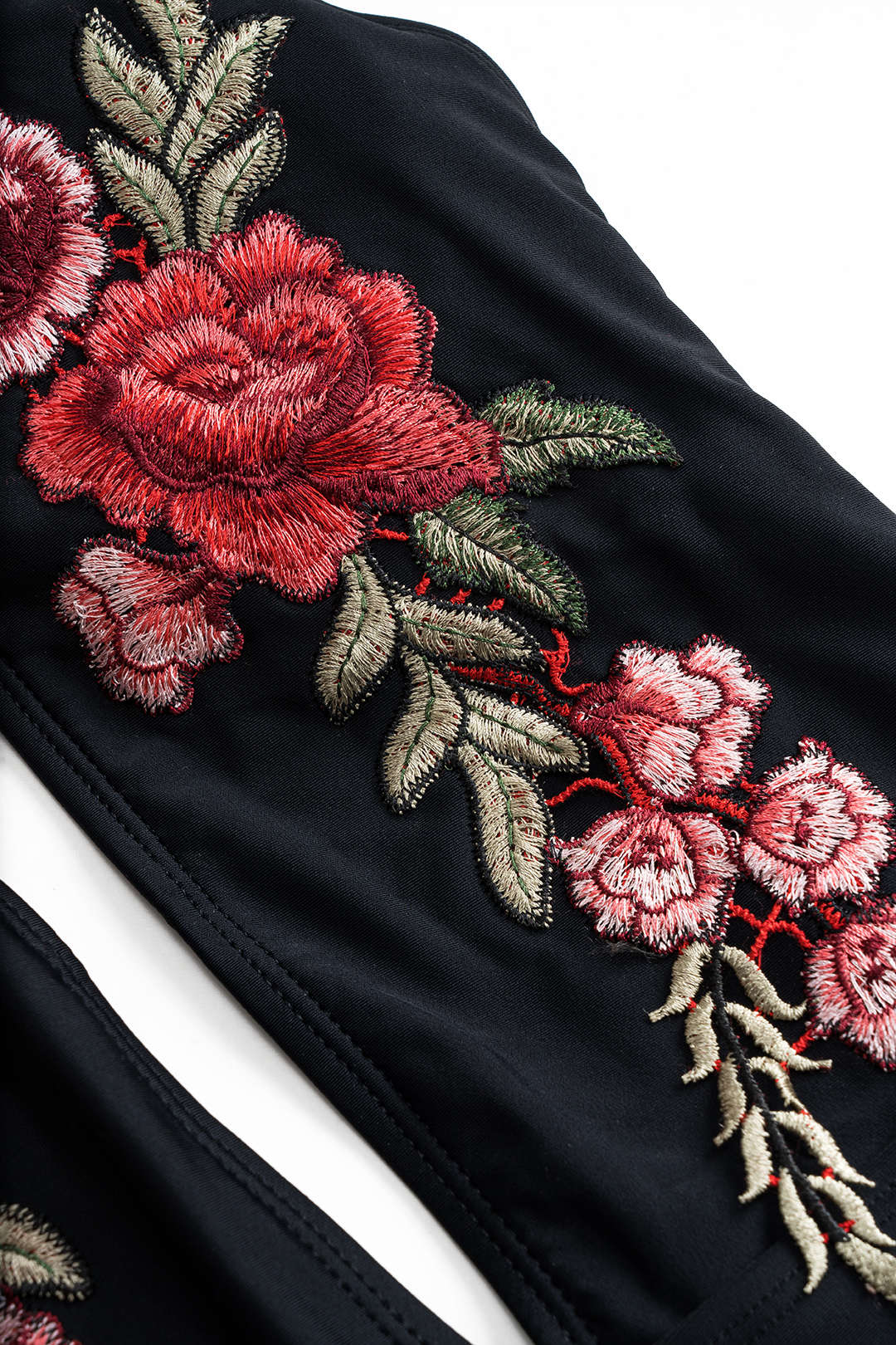 Nakış Detaylı Büzgülü Bağlamalı Sırt Dekolteli Bodysuit