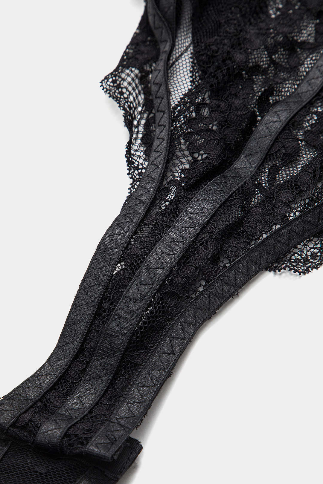 Dantel Sırt Açık Bustiyer Korsaj Askılı Bodysuit