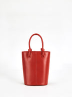 Küçük Kova Şeklinde El Çantası