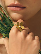 Altın Mineli Papatya Yüzük