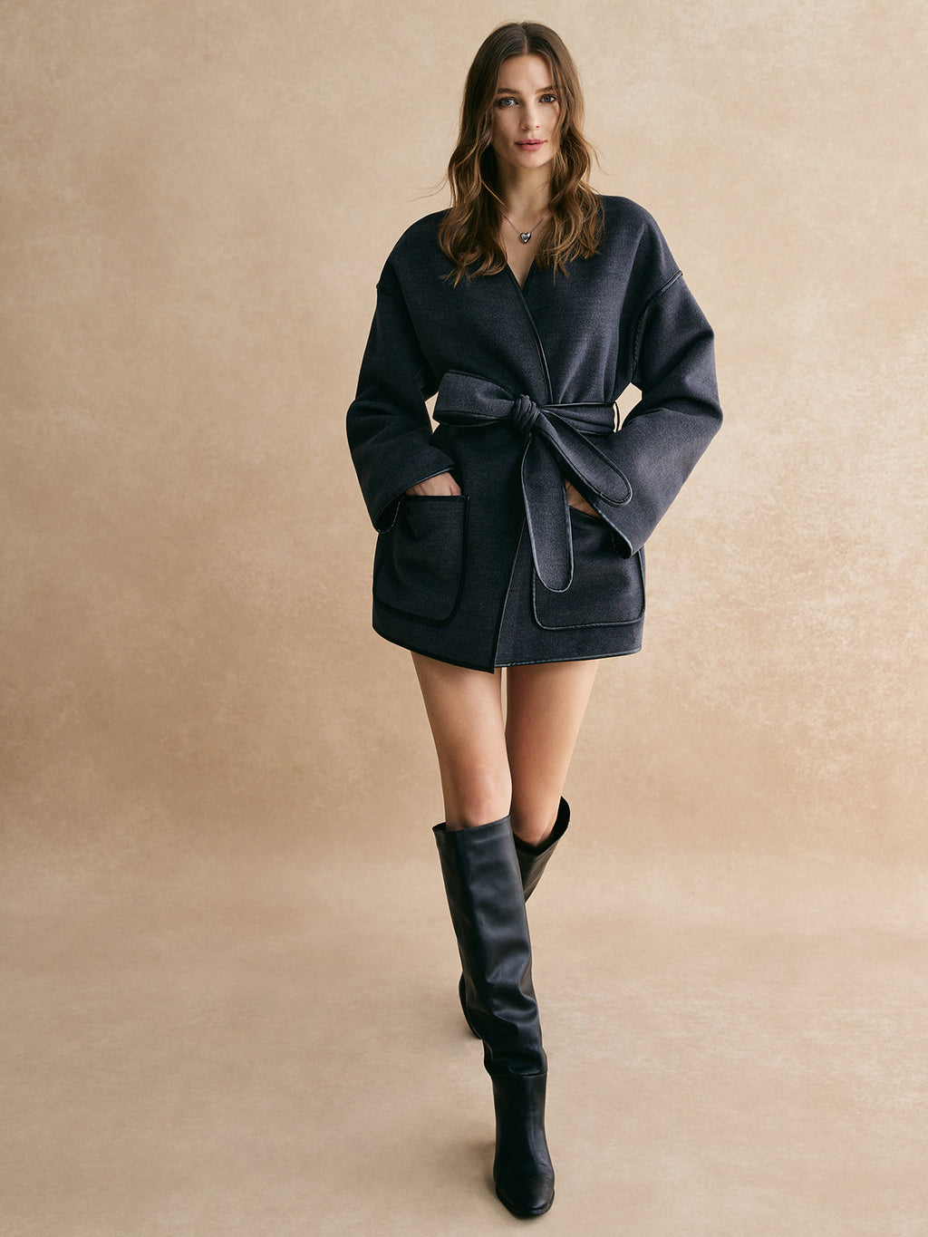 Retro Piping Kemerli Belden Lazer Kesim Ceket