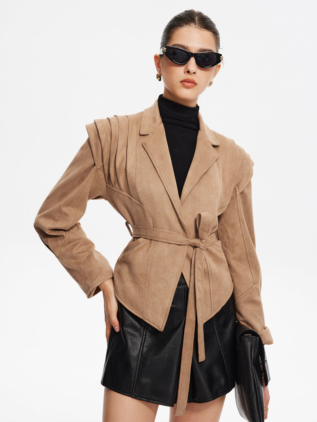 Retro Yaka Kemerli Kısa Ceket