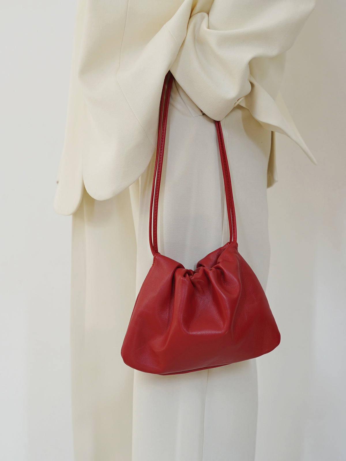 Küçük Kordonlu Pileli Bulut Çantası