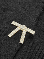 Işıltılı V Yaka Hırka ile Büyüleyici Rhinestone Kayış