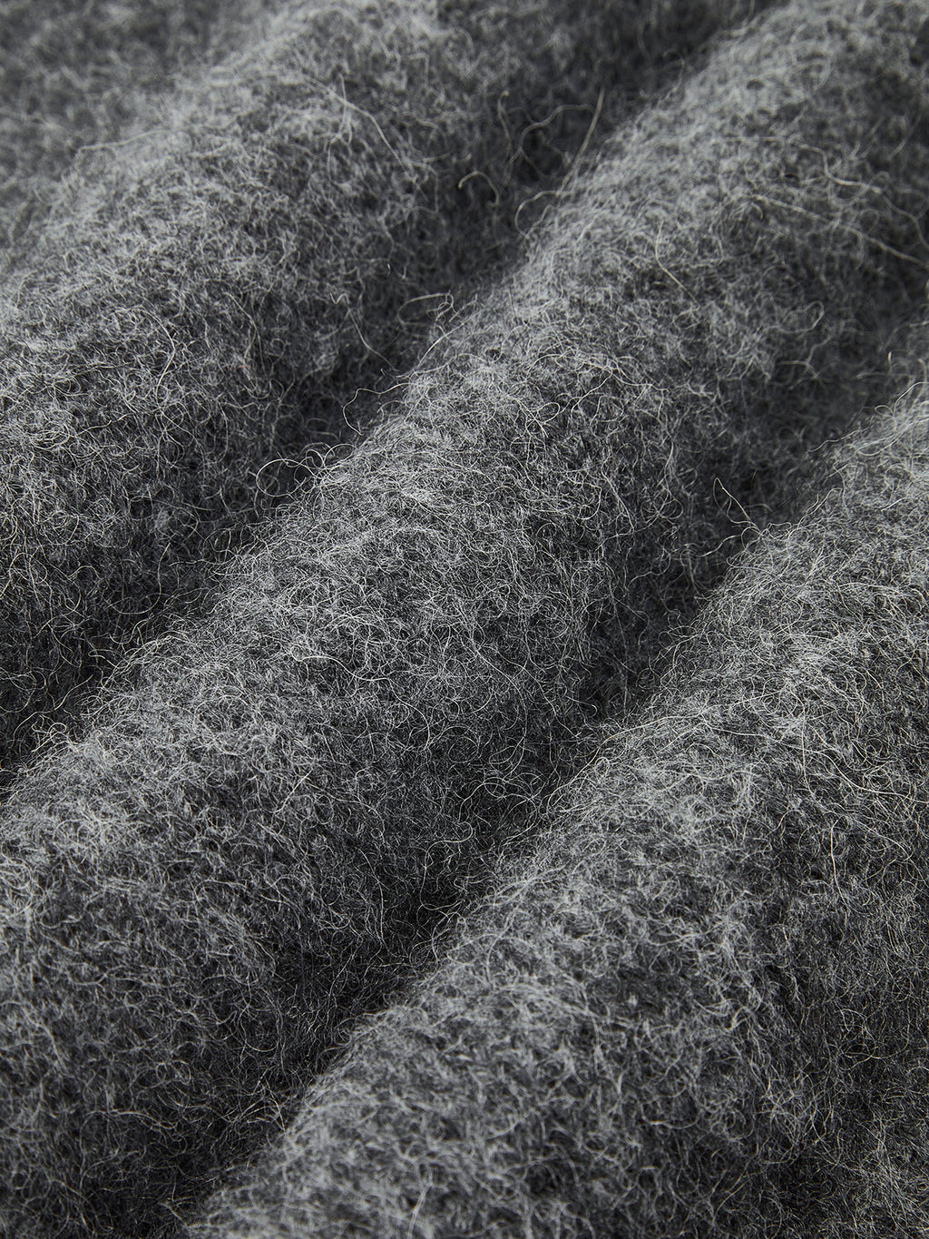 Şık Yün Karışımlı Boncuklu Kazak Yeleği için Şık Katmanlama