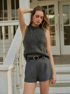 Şık Yün Karışımlı Boncuklu Kazak Yeleği için Şık Katmanlama