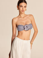 Şık Çizgili Bandeau Bikini Takımı Çiçek Aksamları ile