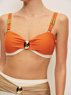 Canlı Renk Bloklu Bikini Seti Şık Kemer Tasarımı ile