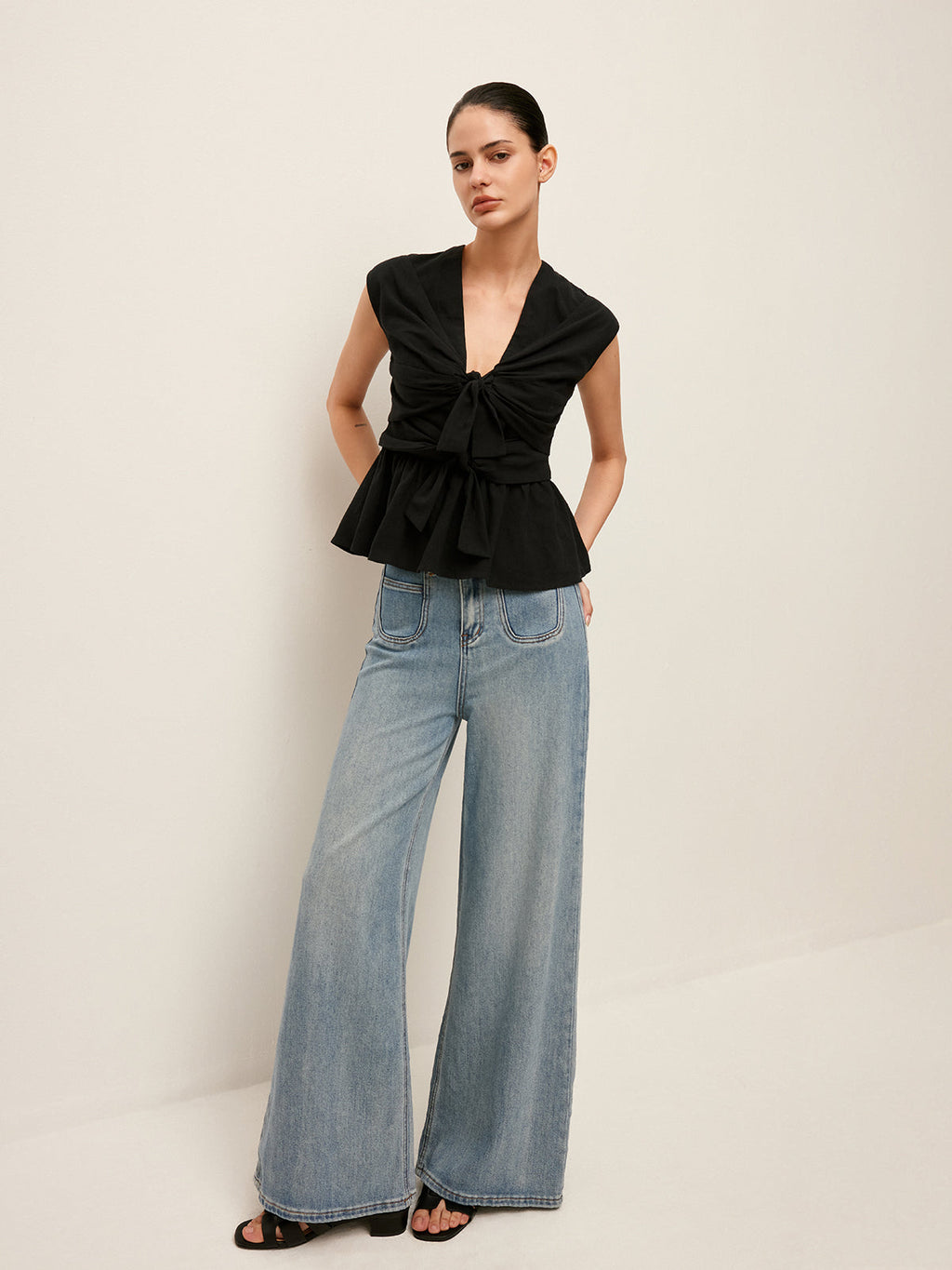 Şık Bağcıklı Peplum Bluz