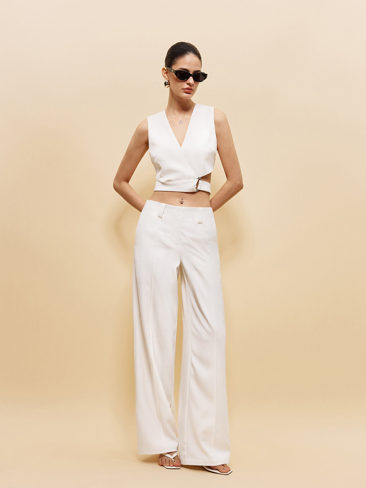 Cep detaylı Rahat Orta Bel Pantolon - Kemer Gerekmiyor!