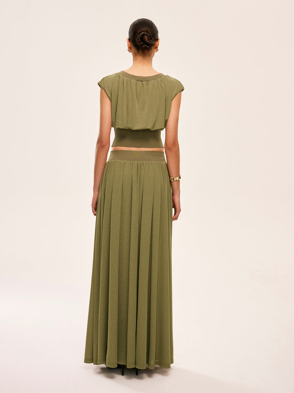 Şık K gathered Bel Bluz ile Akan Etek Takımı