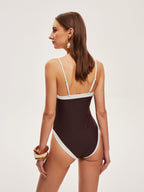 Şık Kontrast Detaylı Spagetti Askılı Tek Parça Mayo, Şık Metal Aksesuarlı