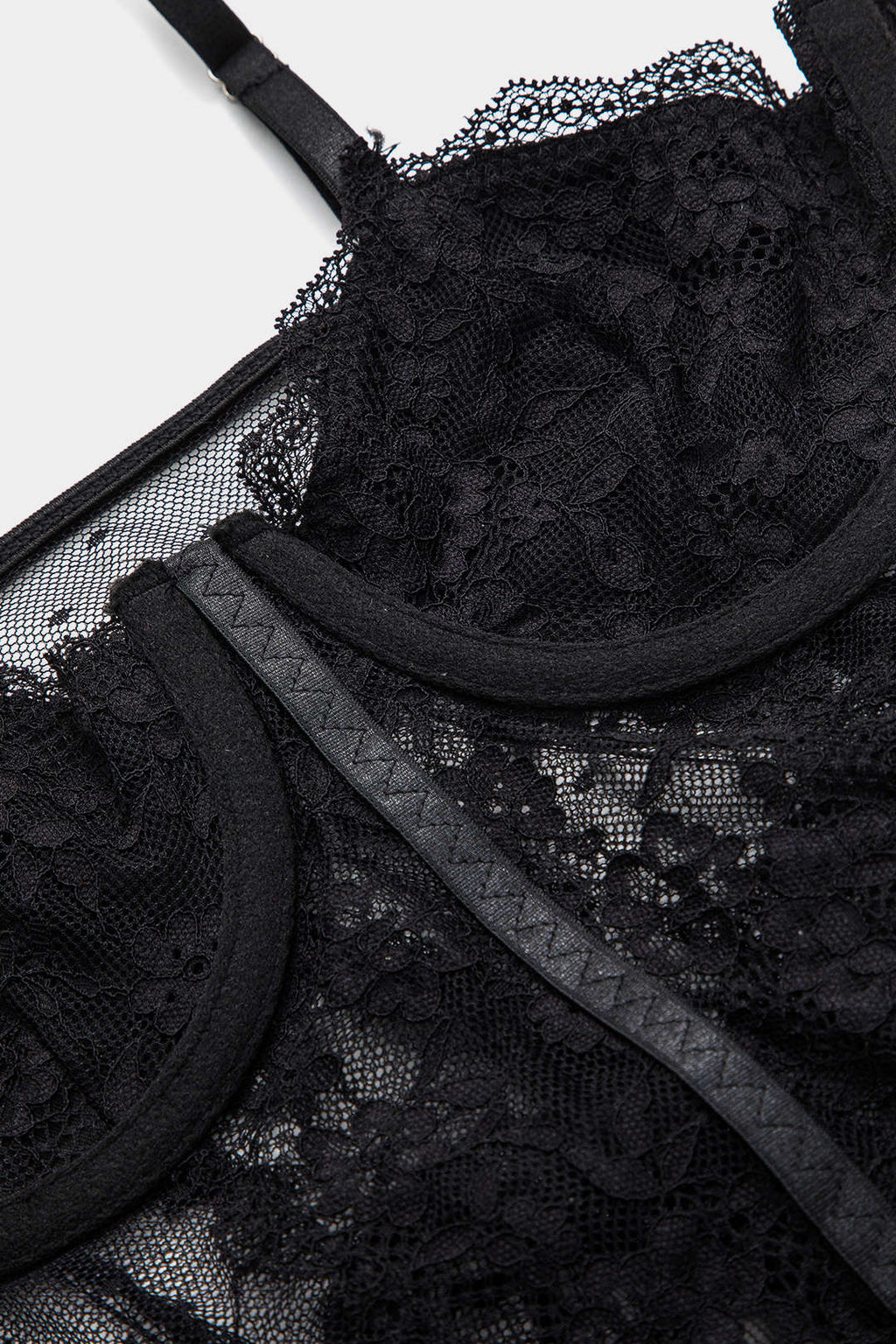 Dantel Sırt Açık Bustiyer Korsaj Askılı Bodysuit